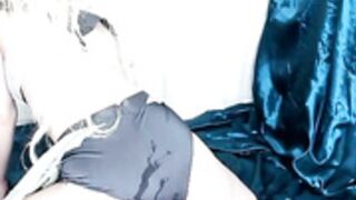 Lilcanadiangirl - Khaleesi Dragon