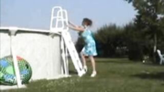 Dress in the Pool Wetlook