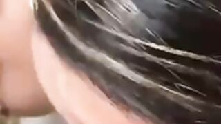 Mia mamma mi succhia il cazzo