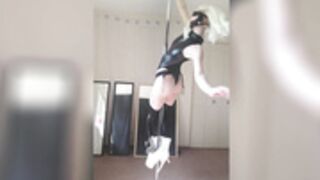 Female Kaneki Ken Tokyo Ghoul Cosplay Pole Dance Strip