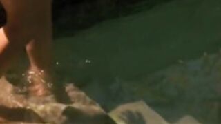 Liv Tyler and Raquel Weisz nude 1996