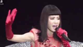 蔡依林 Jolin Tsai《I’m Not Yours Feat. 安室なみえ 》