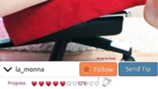 European/Latina camgirl sfw 2