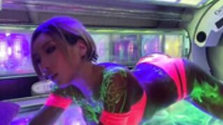 Nonsummerjack Tanning 1