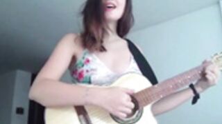 Amelie May musical performance 4