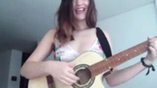 Amelie May musical performance 4