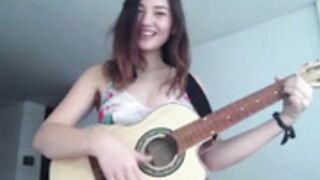 Amelie May musical performance 4
