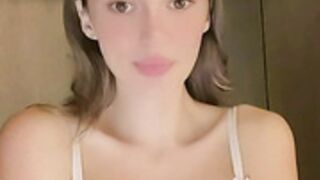 Olivia Casta 1