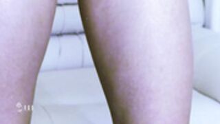 Cutie JessAdams  wank in darkness undarkened