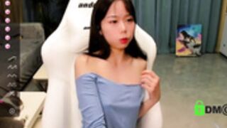 luna_liu520-2021-10-05