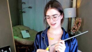 zlata_luna 211118 first ever open shirt body painting