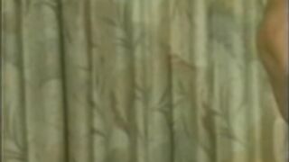 DW 1990s muscle domination videoclip