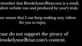 Brookelynne Briar handjob