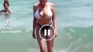 Huge Tits Candid Beach 2