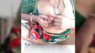 Geeta Bhabi Milk tease