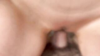 Nephael baise un autre pour la première fois