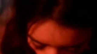 Chupandolo a poca luz
