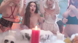 Alice Bong: Spell With Sperm For Witches