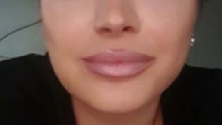 AlessiaBailey 2 dolla hooker with receding hairline