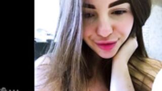 HeyMollly 2021-09-28 funny phone piglet in panties 03