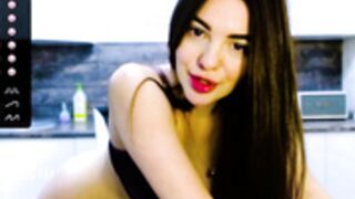 HeyMollly  2021_11_19  piggy no panties