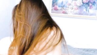 baby faced AmberGem fucks her big momma ass