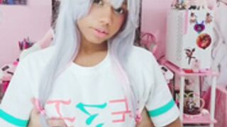 Akane Araragi - Izumi Sagiri