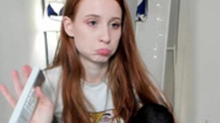 Purplebeawer topless