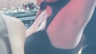 Billie Eilish boobs bouncing