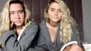princessbelleee lesbian pussy eating and doggy style