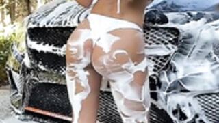 StefbabyG - CARWASH (ONLYFANS)