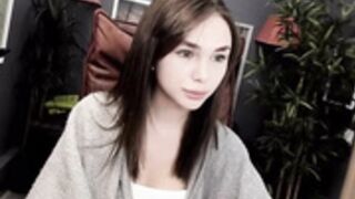 Holly 190119 0810 OutfitChange-PlaidSkirt