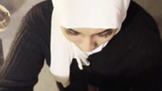 Blowjob hijab 1