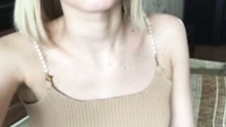 Alice 210515 0235 Dildo