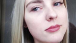 рф 2021-12-28 очень красивая девченка