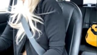 sexilexihotbody Can of Coke in the pussy and sells it