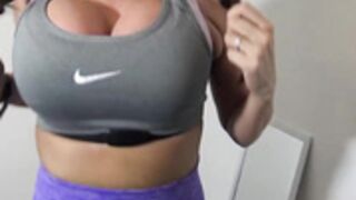 Ariella Ferrera ♥ 33