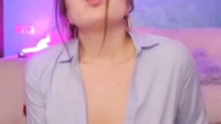8a88y_d0ll sexy naked show