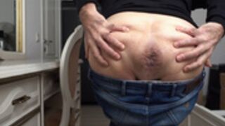 Mr BigHOLE Big Ass Turkish Gay Escort Twerking