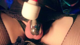 Surprise_Dong - Relaxed Chastity Vibing Hangout