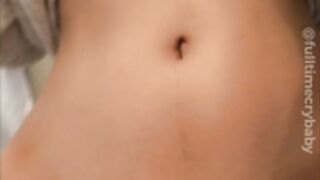 luvcoregf FulltimeCrybaby OF Fetish Pee 2021-01-21