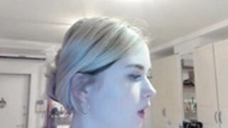 yuppiyulia & Penelopa77