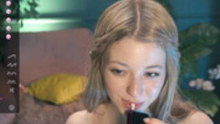 effielin sideboob and tits out