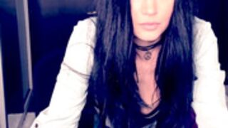 s3r3ndipity Tits Out Masturbates Under Jeans