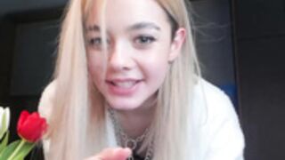 crazydaisy_-2022-01-26 oops pussy flash