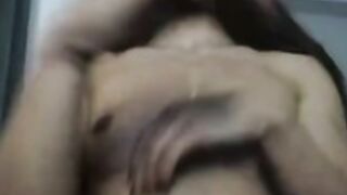 FBB flexing hard pecs