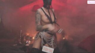 LolaDevis 2020-05-19_18-41-17 dog dance