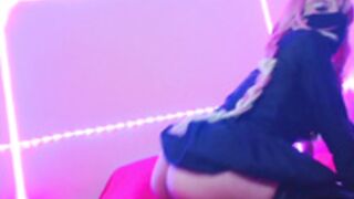 Black kitsune cosplay Mitsuri Kanroji