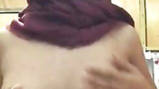 Muslim Indonesian girl flashes tits