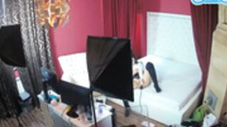 2022-01-18 voyeurcam-eurogirl-bedroom